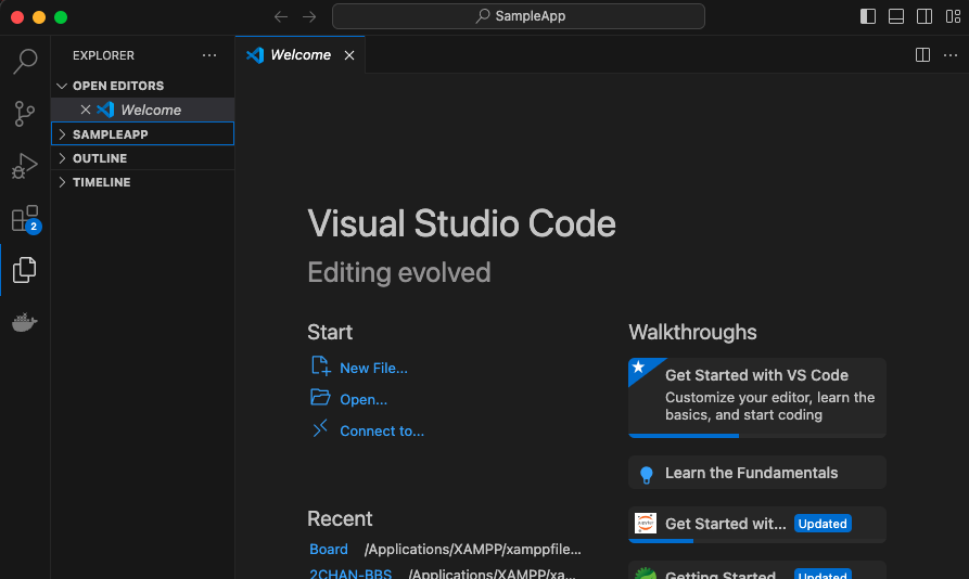 VSCodeのエクスプローラーにSAMPLEAPPフォルダーが追加された画面