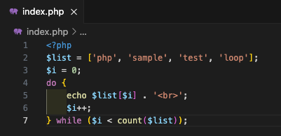 VSCodeでdo…while文を使って配列をループするコード